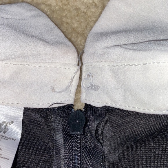 Collared Dress - Picture 3 of 3